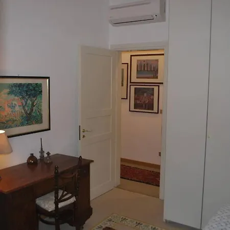 Casa Immersa Nel Al Centro Di *