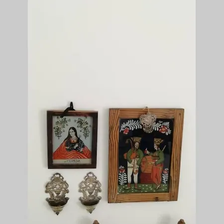 Casa Immersa Nel Al Centro Di Апартаменты *